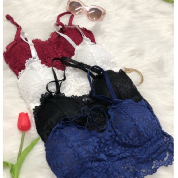 4 Piece Lace Bralette Bundle M - Picture 2 of 2